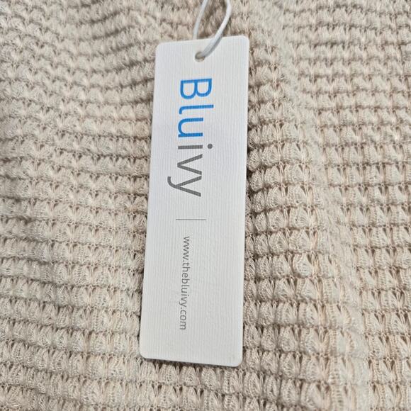 NWT Bluivy Waffle Knit Off-the-shoulder Romper with Drawstring Sleeve Size M - Picture 4 of 10